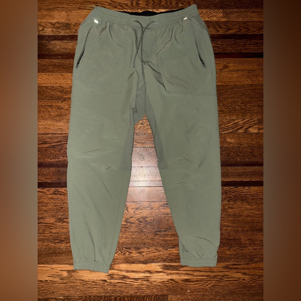 Mens Lululemon license to train joggers